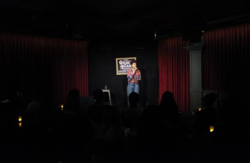9:30PM Comedy Show at The Grisly Pear Midtown